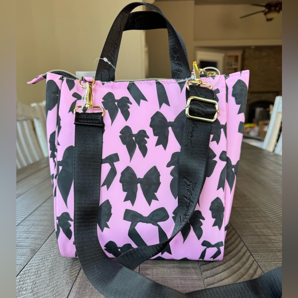 Betsey Johnson Insulted Lunch Tote - Bag Pink & Black Bow (NWT) - Picture 4 of 10